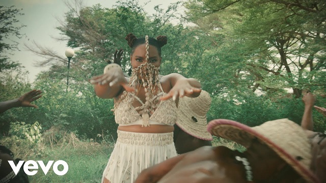 Yemi Alade Dancina Video 1