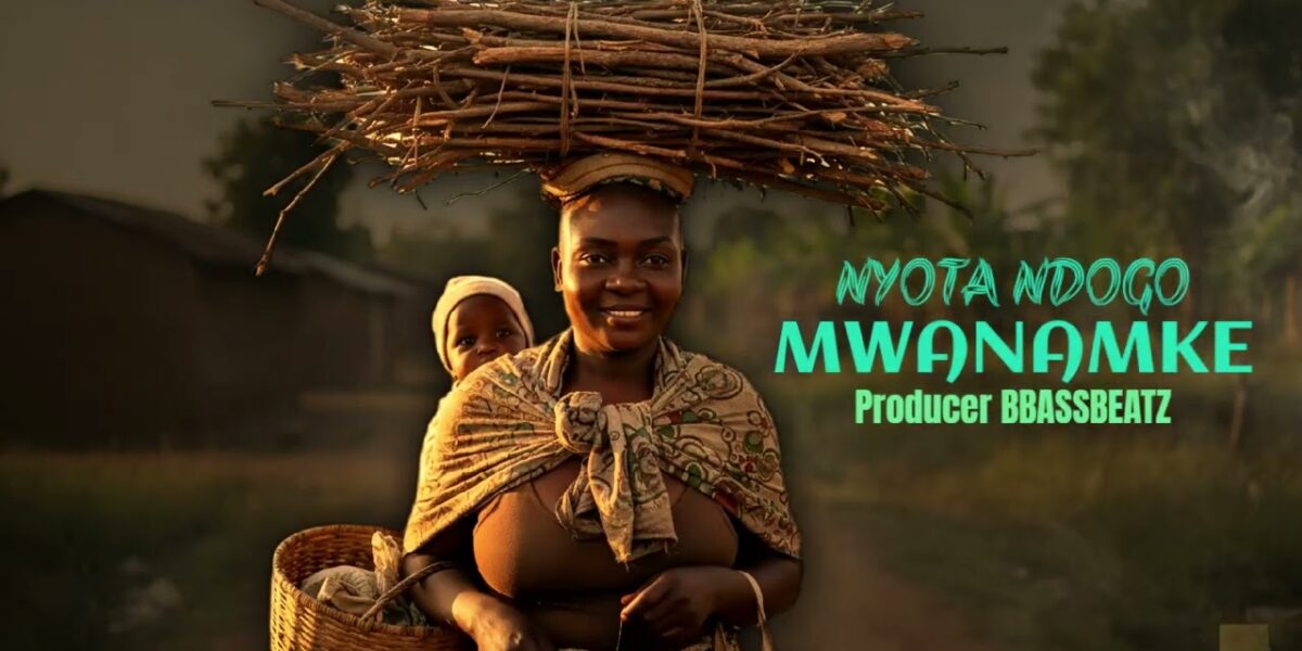 Nyota Ndogo – Mwanamke