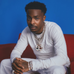 Young Jonn – Hold Somebody